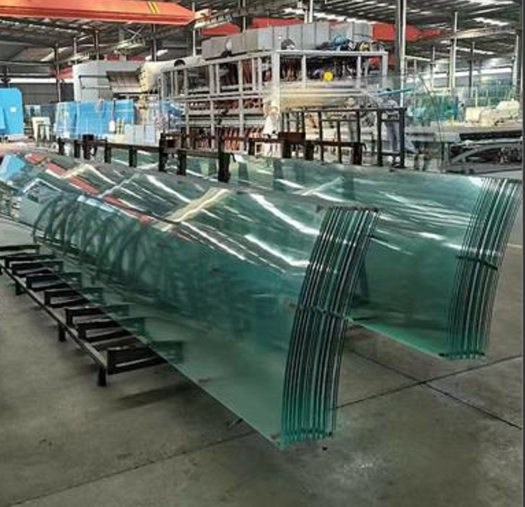 Thick glass cutting preheater